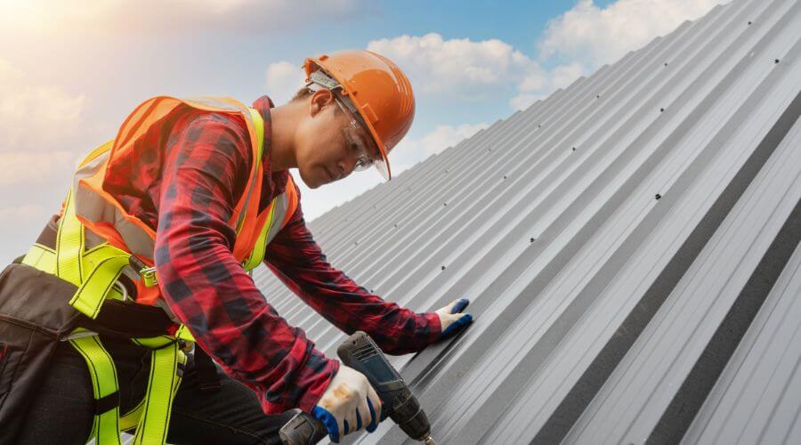 GAF certified roofer in Dewitt, IL